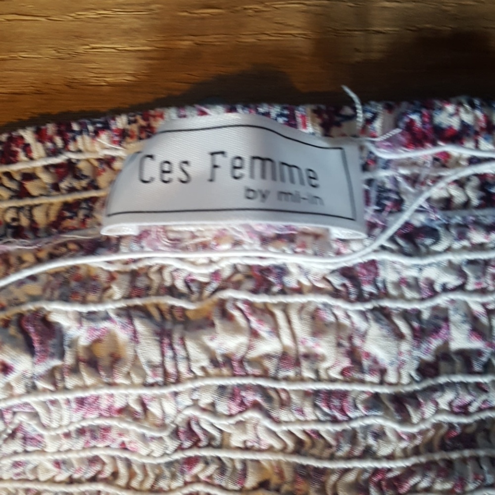 Floral Pattern Off-the-Shoulder Dress - Picture 4 of 5